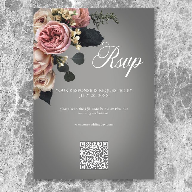 Elegant Rosa White Blommigt Ro Grått Bröllop QR OSA Kort (Elegant Pink White Floral Roses Gray Wedding QR RSVP Card)