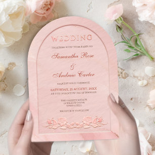 Elegant rosapink präglad välvd bröllopsinbjudan inbjudningar