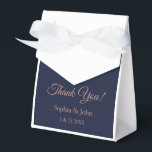 Elegant roséguld och marinblå presentask för bröll<br><div class="desc">Stil: Presentlåda med tält och band</div>