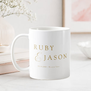 Elegant Royal Beige-Guld Script Vit Bröllop Kaffemugg