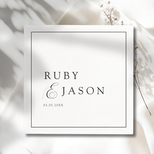 Elegant Royal Black & White Script Wedding Pappersservett (Elegant Royal Black & White Script Wedding Napkins)