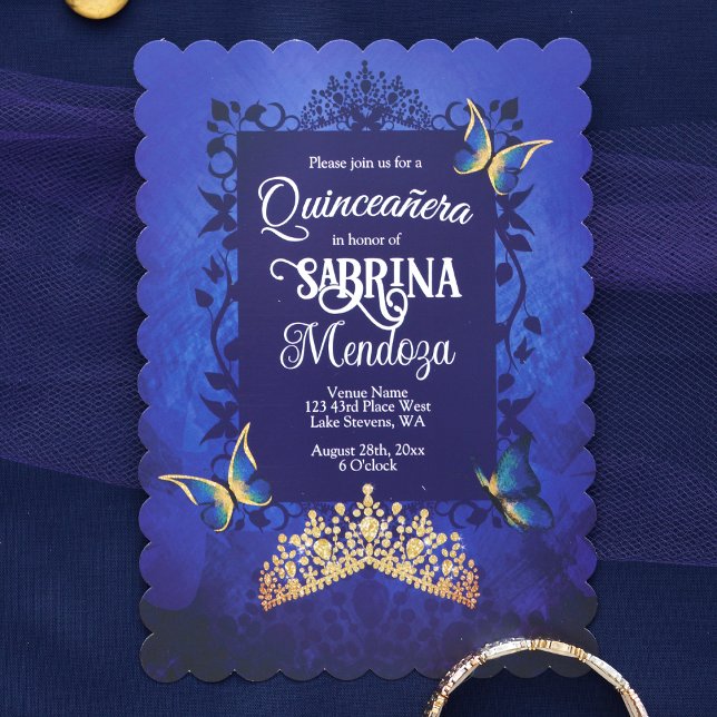Elegant, Royal Blue Quinceanera, Guld Tiara Inbjudningar (Elegant Sapphire Royal Blue, Gold Quinceanera Invitation with Golden Tiara Crown)