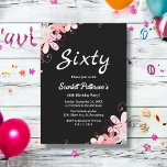 Elegant Rustic Ro Black Blommigt 60:e födelsedagen Inbjudningar<br><div class="desc">Den här elegantens blommigt födelsedag är perfekt för en modern sommarfödelsedag. Den enkla designen gör att rosa blommor blommas upp med vit elegant på en fet svart bakgrund.</div>