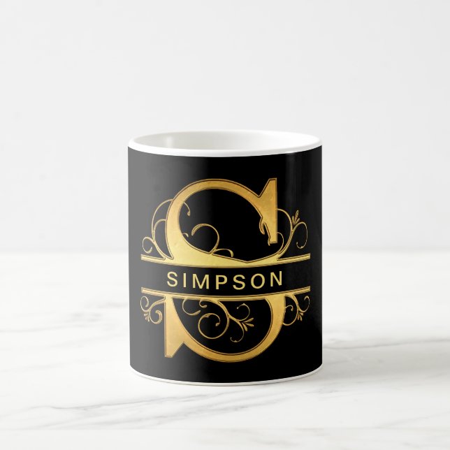 Elegant ’S’ Monogram Personlig Namn Black Guld Kaffemugg (Center)