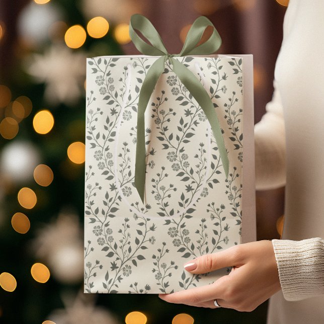 Elegant Sage Cream Minimalist Boho Floral Pattern (Skapare uppladdad)