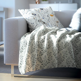 Elegant Sage Cream Minimalist Boho Floral Pattern Fleecefilt