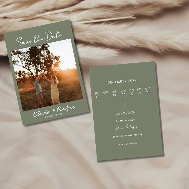 Elegant Sage Green Photo Save the Date Card Spara Datumet (Skapare uppladdad)