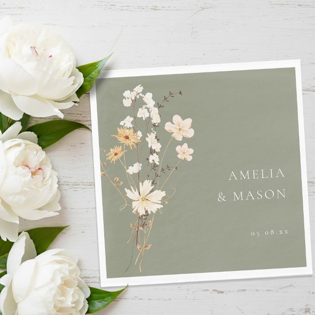 Elegant Sage Green Wildflower Bouquet Wedding  Pappersservett (Elegant Sage Green Wildflower Bouquet Wedding Napkins)