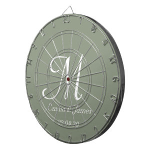 Elegant Sage Grönt & White Monogram Initial Namn Darttavla