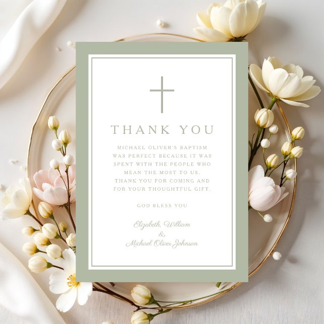 Elegant Sagegrön Religiös Kors Dopfest Tack Kort (Elegant Sage Green Religious Cross Baptism Thank You Card)