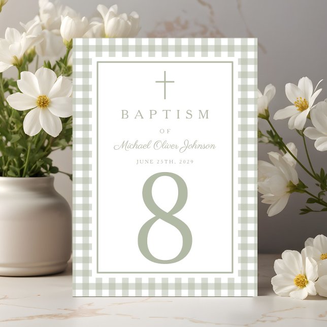 Elegant Sagegrön Rutig Pojke Dop Bordsnummer (Elegant Sage Green Gingham Boy Baptism Table Number)