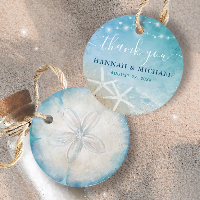 Elegant Sand Dollar Tack Beach Wedding Gåvor Etiketter (Personalized beach sand dollar favor tags to share your love and thanks.)