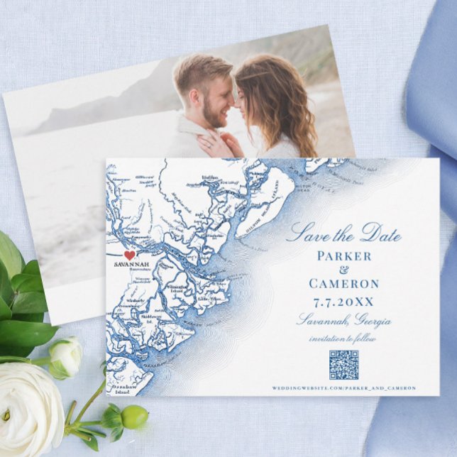 Elegant Savannah Georgia Karta Navy Bröllop Spara Datumet (Savannah Georgia Wedding Save the Dates in Elegant Navy Blue with photo and QR code)