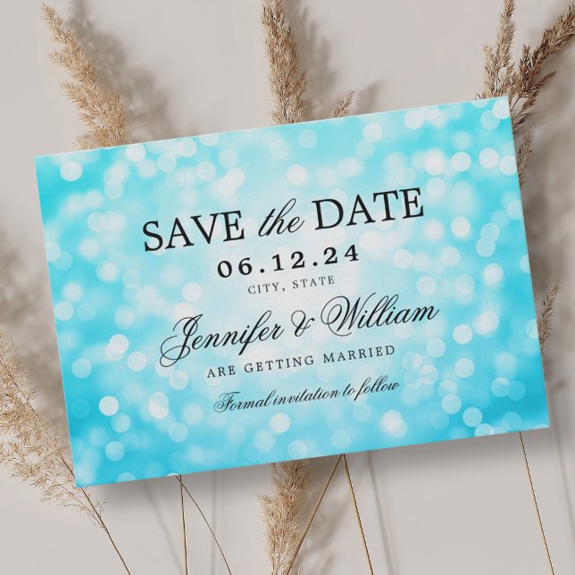 Elegant Script Bröllop Turquise Bokeh Ljus Spara Datumet (Elegant Script Wedding Turquoise Bokeh Lights Save The Date)