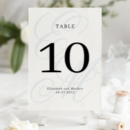 Elegant Script Dusty Blue Monogram Bröllop Bordsnummer