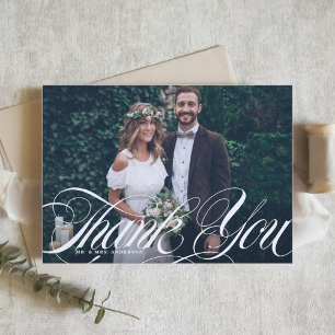 Elegant Script Flourish White Photo Bröllop Tack Kort
