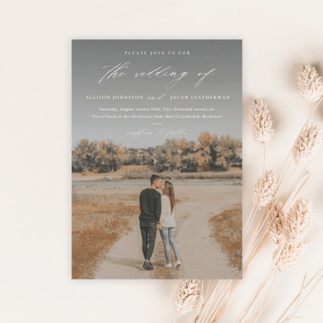 Elegant Script-fotoöverlägg Bröllop Magnetisk Inbjudningskort (Skapare uppladdad)