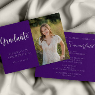 Elegant Script Lila White Photo Studenten Inbjudningar