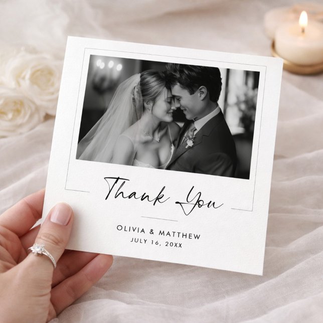 Elegant Script Modern Classic Newlywed Photo Tack Kort (Skapare uppladdad)