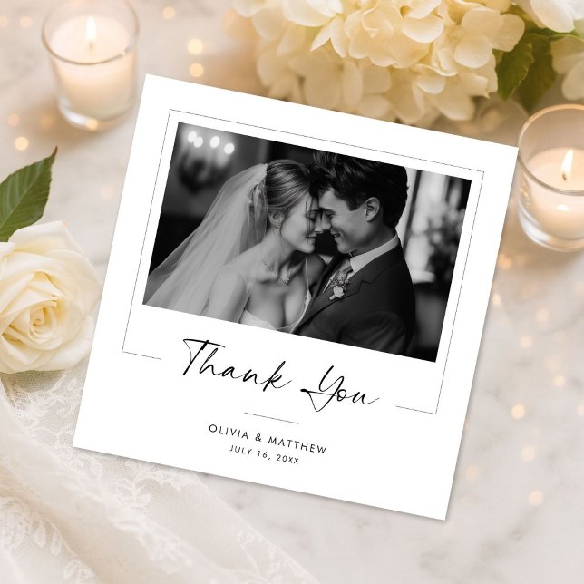 Elegant Script Modern Classic Newlywed Photo Tack Kort (Skapare uppladdad)