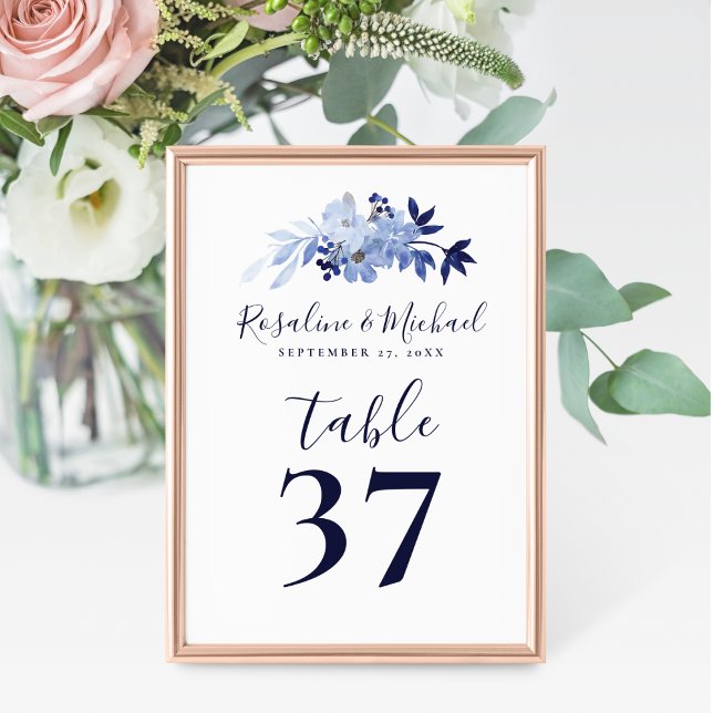 Elegant Script Modern Navy Blue Minimalist Bröllop Bordsnummer (Skapare uppladdad)