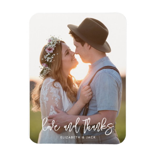 Elegant Script Photo Kärlek och Tack Bröllop Magnet (Vertikal)