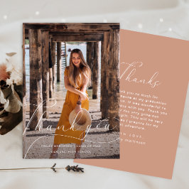 Elegant Script Rosa Photo Studenten Tack Inbjudningar