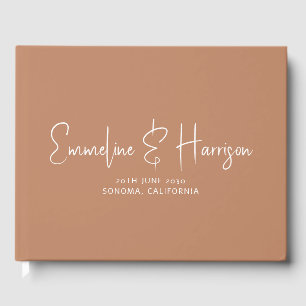 Elegant Script Serif Anpassningsbar Caramel Bröllo Gästböcker