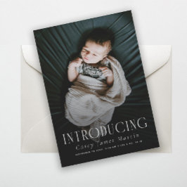 Elegant Serif introducerar Baby foto Birth Meddelande