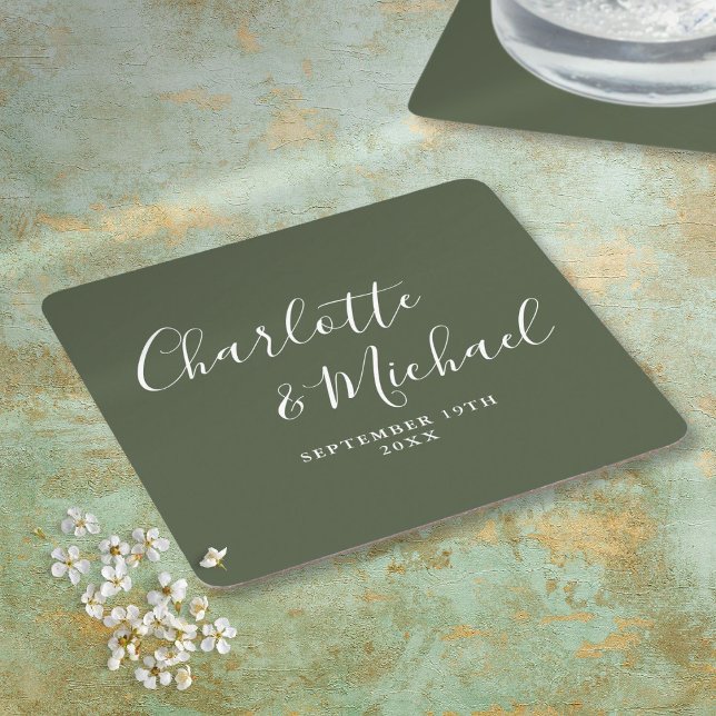 Elegant signaturskrift Olivgrön bröllopsfest Underlägg Papper Kvadrat (Elegant Signature Script Olive Green Wedding Square Paper Coaster)