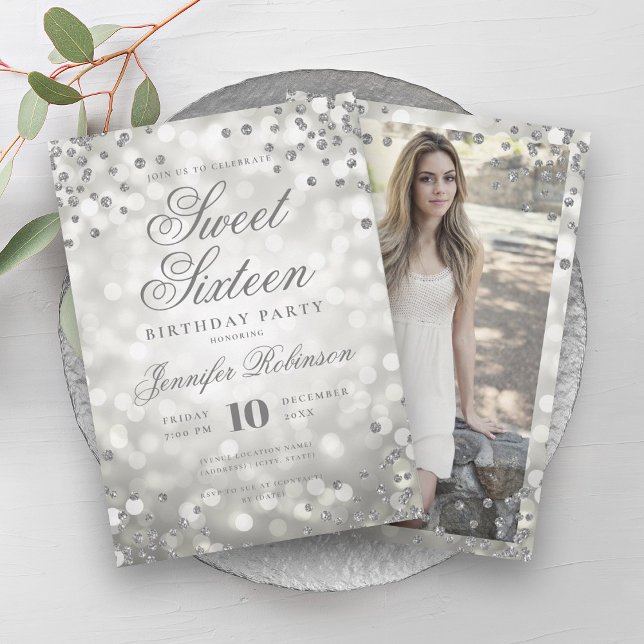 Elegant Silver Glam Ljus Photo Sweet 16 Inbjudningar (Elegant Silver Glam Lights Photo Sweet 16 Invitation)