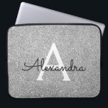 Elegant Silver Glitter och Gnistra Monogram<br><div class="desc">Elegant Silver Faux Glitter och Gnistra Elegant Monogram Fodral. Fodral kan anpassas så att det omfattar ditt första och första namn.</div>