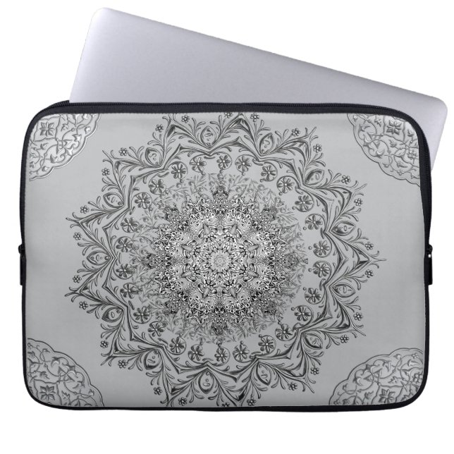 Elegant silver mandala-mönster laptopsleeve laptop fodral (Framsidan)