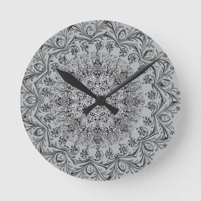 ​Elegant silver mandala-mönster rund väggklocka (Framsida)