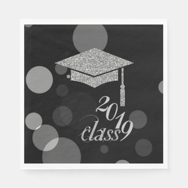Elegant silverglittrig examensmössa, klass 2019 pappersservett (Framsidan)