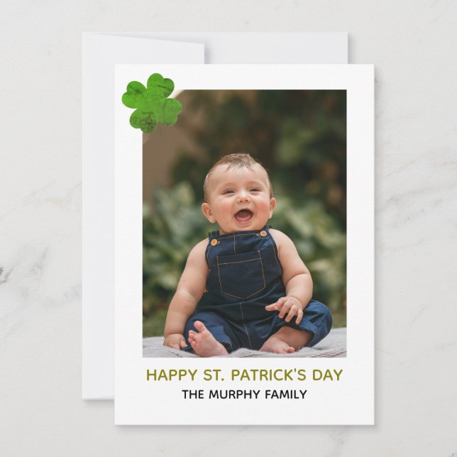Elegant Simple Shamrock Photo St. Patrick's Day Julkort (Framsida)