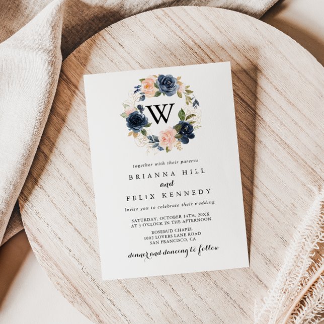 Elegant Simple Winter Blommigt Monogram Bröllop Inbjudningar (Skapare uppladdad)