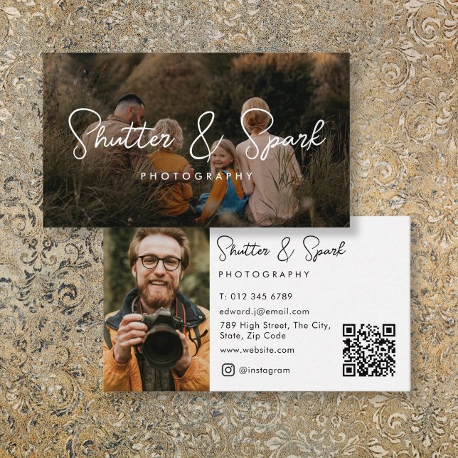 Elegant skript Fullfoto Fotografering QR-kod Visitkort (Elegant Script Full Photo Photography QR Code Business Card
)