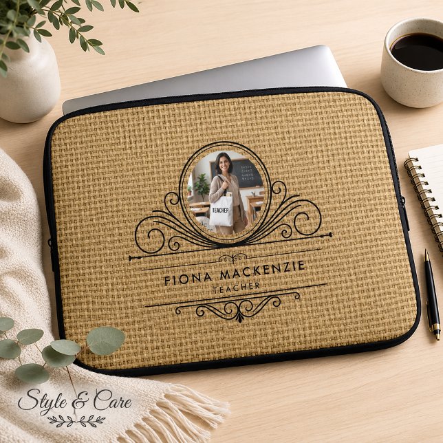 Elegant skript Naturlig jutestruktur Laptop Fodral (Elegant Script Natural Jute Texture Laptop Sleeve)