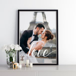 Elegant Skriptet "Kärlek" överlägg fotot Poster<br><div class="desc">Elegantens skript "Kärlek" täcker över fotodesign.</div>