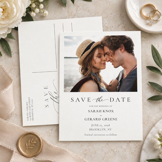 Elegant skriptfoto bröllop spara datum meddelande vykort (Elegant Script Photo Wedding Save The Date Announcement Postcard)