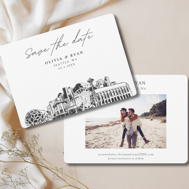 Elegant Skyline Modern Seattle Spara datum Inbjudningar (Seattle Skyline Wedding Save the Date Double Sided Minimalist Modern with Engagement Photo)
