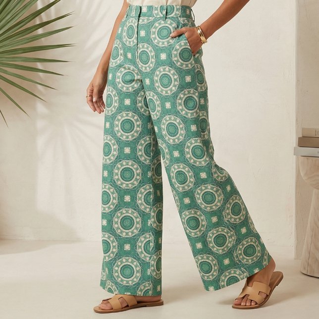 Elegant smaragdgrön geometrisk medaljongmönster tyg (Skapare uppladdad)