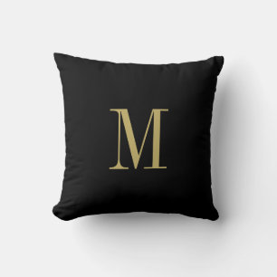 Elegant Solid Black med Guld Monogram Kudde