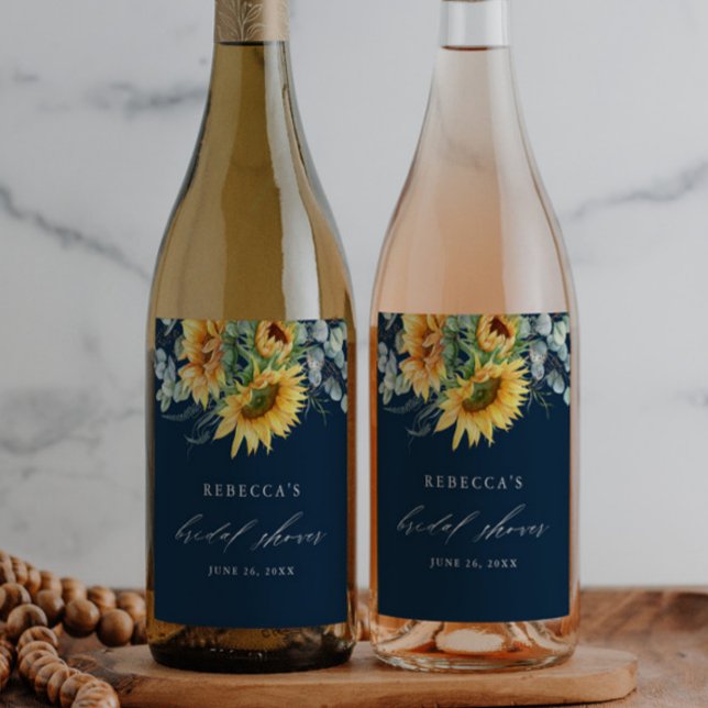 Elegant SolrosMöhippa Vinflaska Etikett (Rustic sunflower elegant bridal shower wine label.)