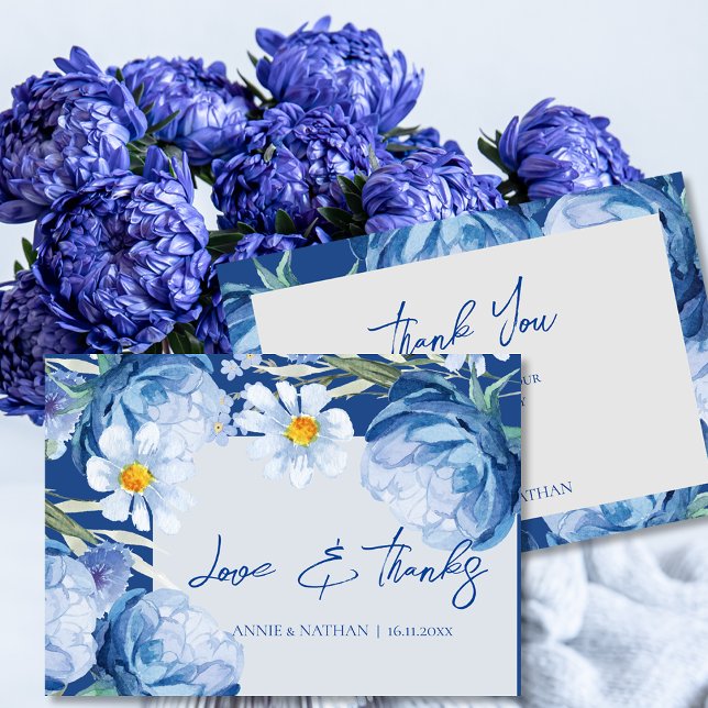 Elegant Söt Blåa blommor Trendig Blommigt Bröllop Tack Kort (Elegant Pretty Blue Flowers Trendy Floral Wedding Thank You Card)