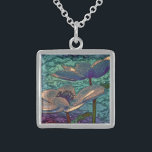 Elegant Söt Blue Metallized Flowers Art Sterling Silver Halsband<br><div class="desc">Elegant och snyggt metalliserade konst med blåa blommor. Fläckigt glasutseende.</div>