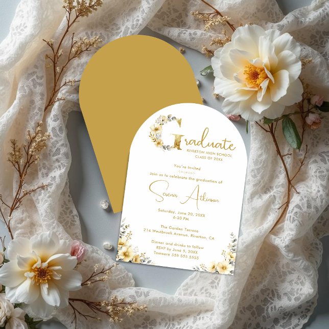 Elegant Spring Floral Beige Tones Graduation Party Inbjudningar (Elegant Spring Floral Beige Tones Graduation Party Invitation Cards Design.)