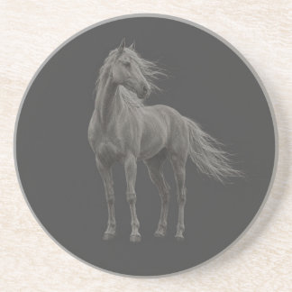 Elegant stående palominohäst kritstenskunst underlägg