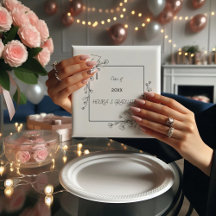 Elegant Studenten Svarta och vita Blommigten Gräns